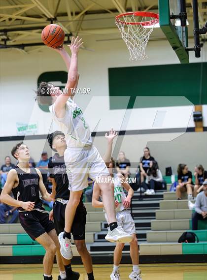 Thumbnail 1 in Santo vs Lingleville (Relentless Runnin' Cats Classic) photogallery.