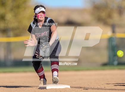 Thumbnail 3 in Silver Creek vs. Pueblo South (CHSAA 4A Quarterfinal) photogallery.