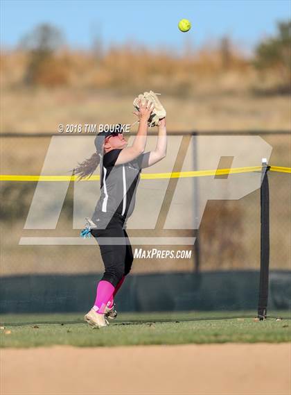 Thumbnail 3 in Silver Creek vs. Pueblo South (CHSAA 4A Quarterfinal) photogallery.