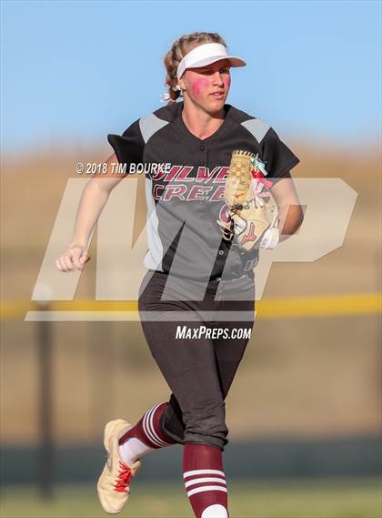 Thumbnail 1 in Silver Creek vs. Pueblo South (CHSAA 4A Quarterfinal) photogallery.