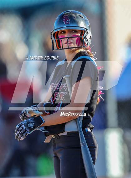 Thumbnail 1 in Silver Creek vs. Pueblo South (CHSAA 4A Quarterfinal) photogallery.