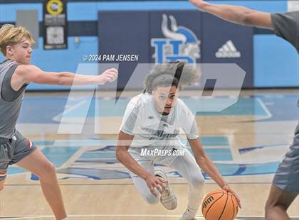 Thumbnail 3 in Southern Alamance vs. Overhills photogallery.
