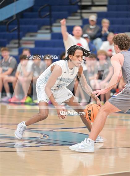 Thumbnail 1 in Southern Alamance vs. Overhills photogallery.