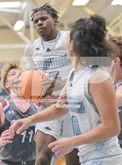 Thumbnail 3 in Southern Alamance vs. Overhills photogallery.