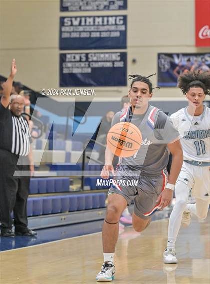 Thumbnail 3 in Southern Alamance vs. Overhills photogallery.