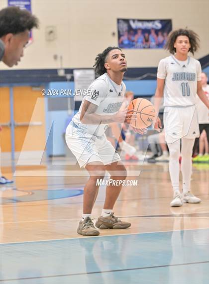 Thumbnail 1 in Southern Alamance vs. Overhills photogallery.