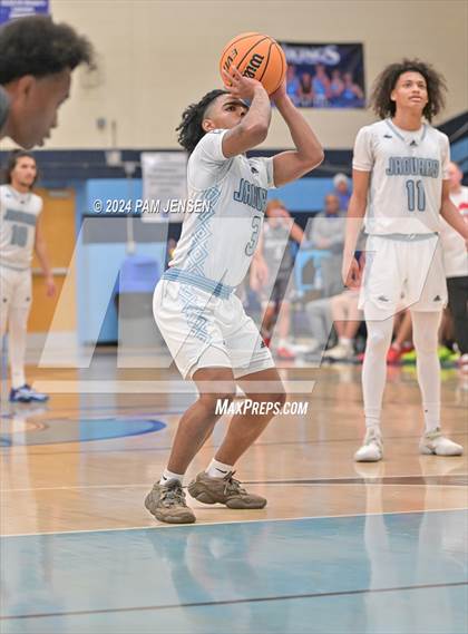 Thumbnail 3 in Southern Alamance vs. Overhills photogallery.