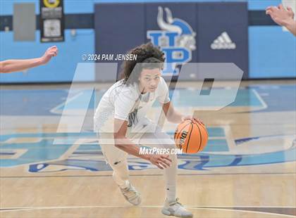 Thumbnail 1 in Southern Alamance vs. Overhills photogallery.