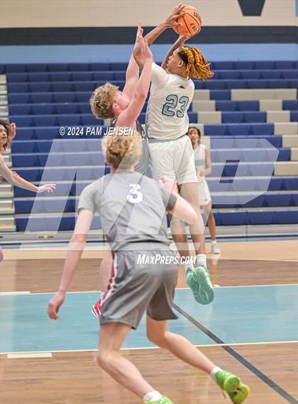 Thumbnail 2 in Southern Alamance vs. Overhills photogallery.
