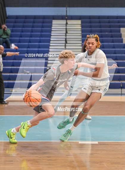 Thumbnail 1 in Southern Alamance vs. Overhills photogallery.