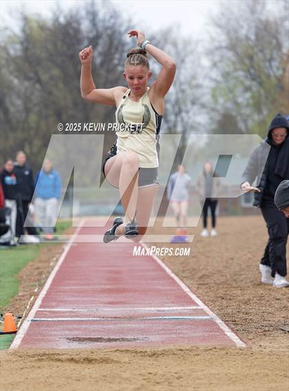 Thumbnail 2 in Longmont Invite Track and Field 2025 (Field) photogallery.