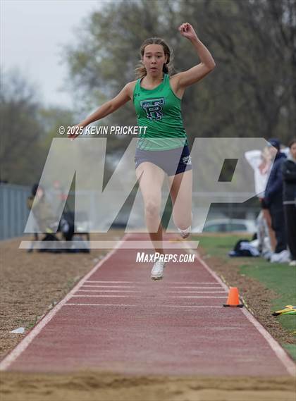 Thumbnail 3 in Longmont Invite Track and Field 2025 (Field) photogallery.