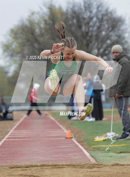 Thumbnail 2 in Longmont Invite Track and Field 2025 (Field) photogallery.