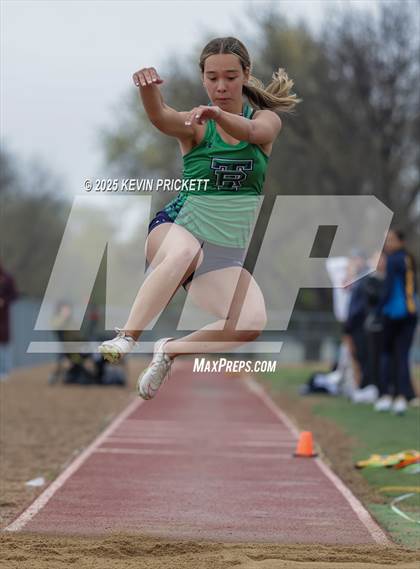Thumbnail 2 in Longmont Invite Track and Field 2025 (Field) photogallery.