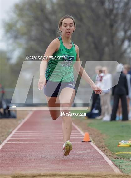 Thumbnail 3 in Longmont Invite Track and Field 2025 (Field) photogallery.