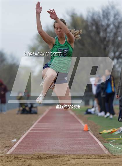 Thumbnail 1 in Longmont Invite Track and Field 2025 (Field) photogallery.