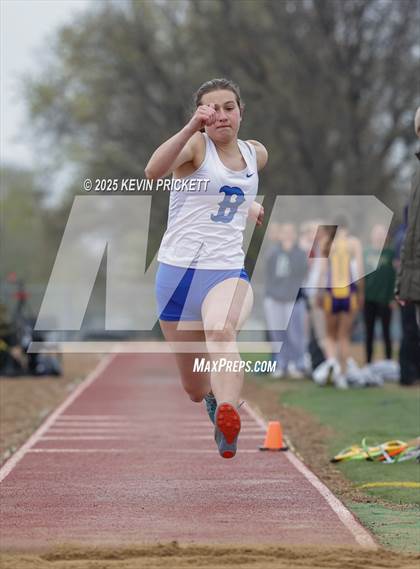 Thumbnail 3 in Longmont Invite Track and Field 2025 (Field) photogallery.