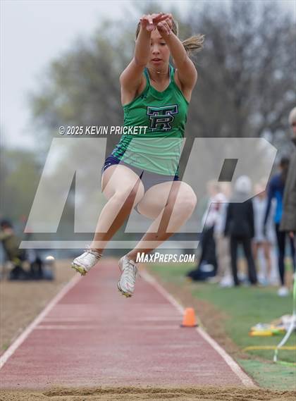 Thumbnail 2 in Longmont Invite Track and Field 2025 (Field) photogallery.