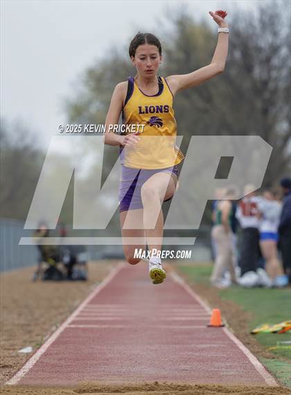 Thumbnail 3 in Longmont Invite Track and Field 2025 (Field) photogallery.