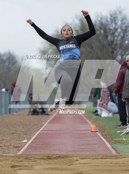 Thumbnail 3 in Longmont Invite Track and Field 2025 (Field) photogallery.