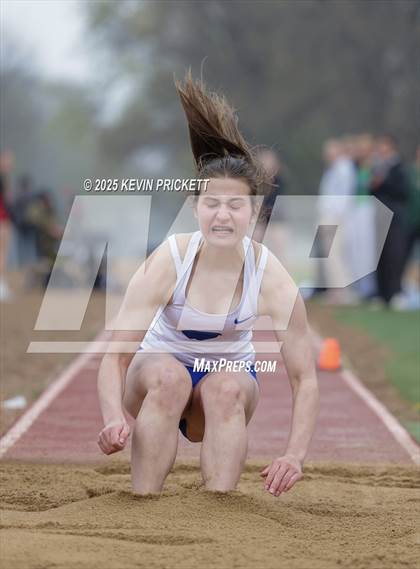 Thumbnail 2 in Longmont Invite Track and Field 2025 (Field) photogallery.