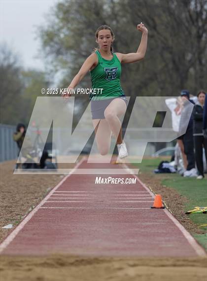 Thumbnail 2 in Longmont Invite Track and Field 2025 (Field) photogallery.