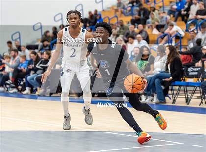 Thumbnail 2 in CIA-Bella Vista (EYBL) vs Brewster Academy National (Chipotle Nationals Quarterfinal) photogallery.