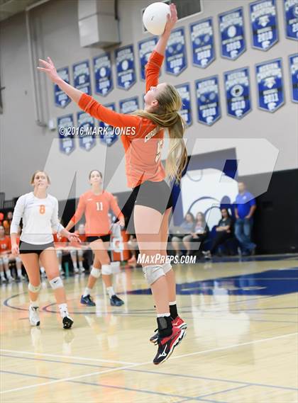 Thumbnail 1 in Corona del Sol vs. Mountain Pointe (AIA D6 Final) photogallery.