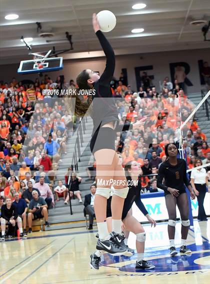 Thumbnail 2 in Corona del Sol vs. Mountain Pointe (AIA D6 Final) photogallery.