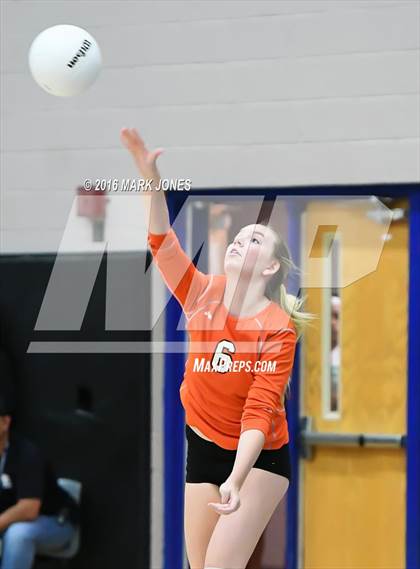 Thumbnail 1 in Corona del Sol vs. Mountain Pointe (AIA D6 Final) photogallery.