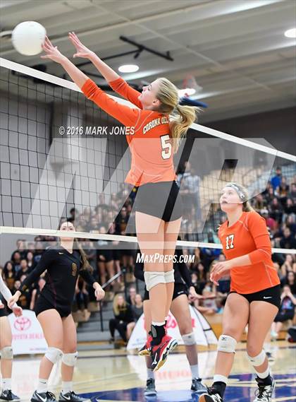 Thumbnail 2 in Corona del Sol vs. Mountain Pointe (AIA D6 Final) photogallery.