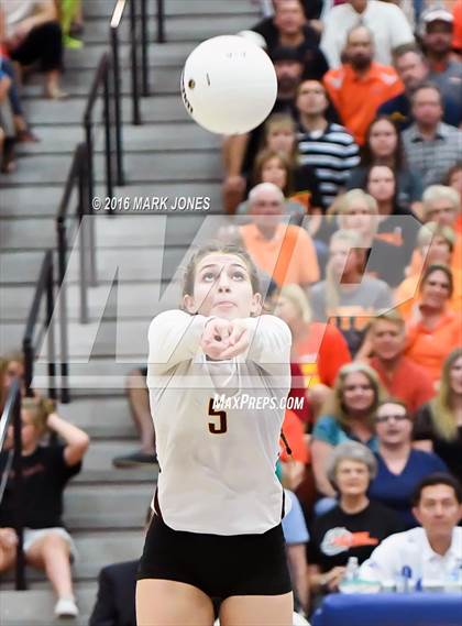 Thumbnail 1 in Corona del Sol vs. Mountain Pointe (AIA D6 Final) photogallery.