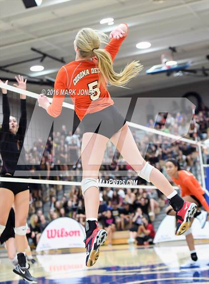 Thumbnail 3 in Corona del Sol vs. Mountain Pointe (AIA D6 Final) photogallery.