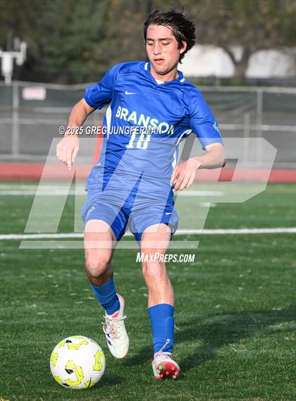 Thumbnail 3 in Stuart Hall @ Branson photogallery.