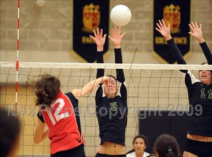 Thumbnail 3 in Bishop Manogue @ St. Francis photogallery.