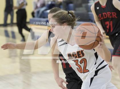 Thumbnail 1 in Jonathan Alder vs Amanda-Clearcreek (Teays Valley Jeff Sheets Holiday Classic) photogallery.