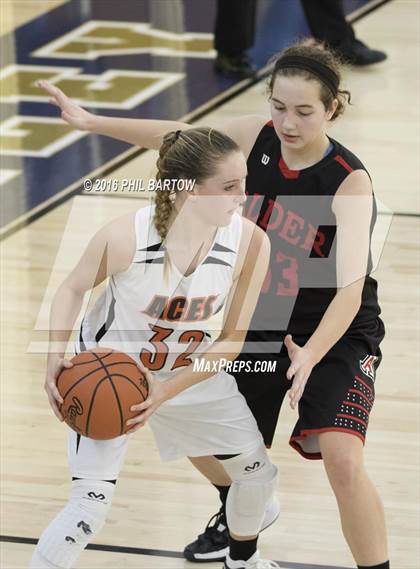 Thumbnail 1 in Jonathan Alder vs Amanda-Clearcreek (Teays Valley Jeff Sheets Holiday Classic) photogallery.