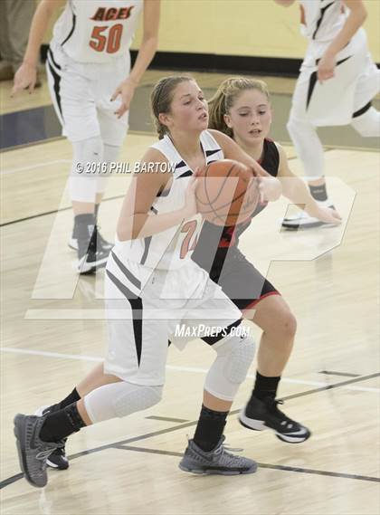 Thumbnail 1 in Jonathan Alder vs Amanda-Clearcreek (Teays Valley Jeff Sheets Holiday Classic) photogallery.