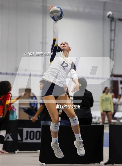 Thumbnail 3 in Calvary Christian Academy vs Boca Raton (South Florida Showdown) photogallery.
