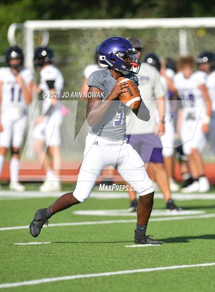 Thumbnail 3 in Willis @ Cypress Woods (scrimmage) photogallery.