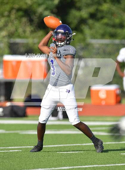 Thumbnail 3 in Willis @ Cypress Woods (scrimmage) photogallery.