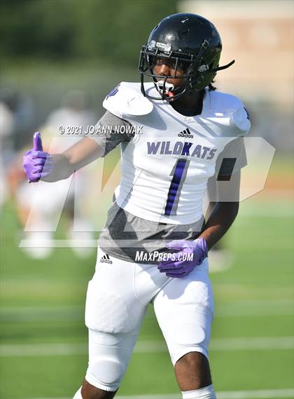 Thumbnail 3 in Willis @ Cypress Woods (scrimmage) photogallery.