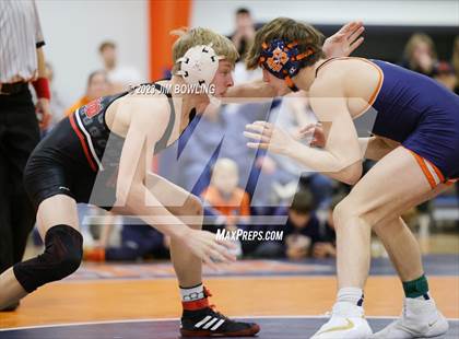 Thumbnail 1 in Mahomet-Seymour Meet photogallery.