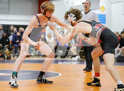 Thumbnail 1 in Mahomet-Seymour Meet photogallery.