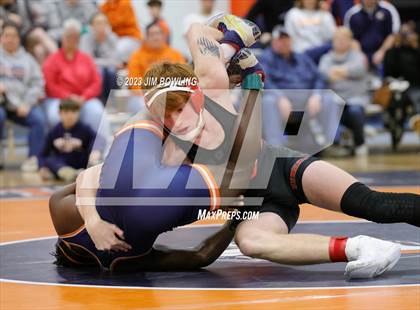 Thumbnail 2 in Mahomet-Seymour Meet photogallery.