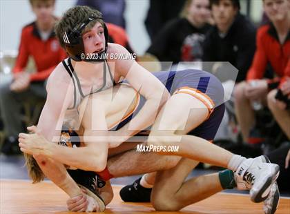 Thumbnail 1 in Mahomet-Seymour Meet photogallery.