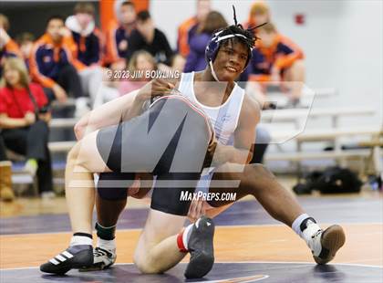 Thumbnail 2 in Mahomet-Seymour Meet photogallery.