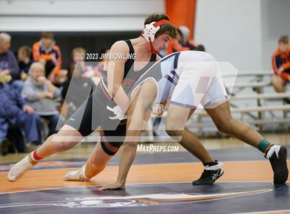 Thumbnail 1 in Mahomet-Seymour Meet photogallery.