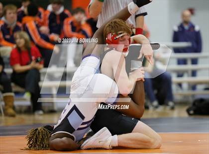 Thumbnail 2 in Mahomet-Seymour Meet photogallery.