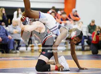 Thumbnail 2 in Mahomet-Seymour Meet photogallery.